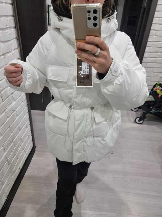 Продам куртку новая