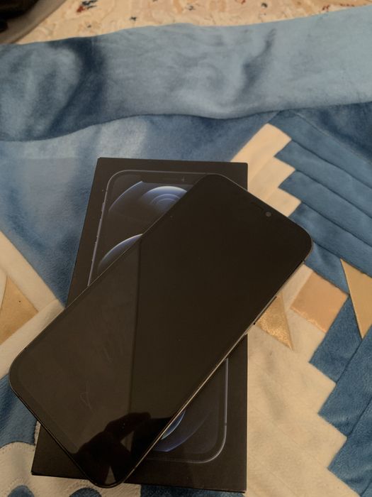 продам iPhone 12pro