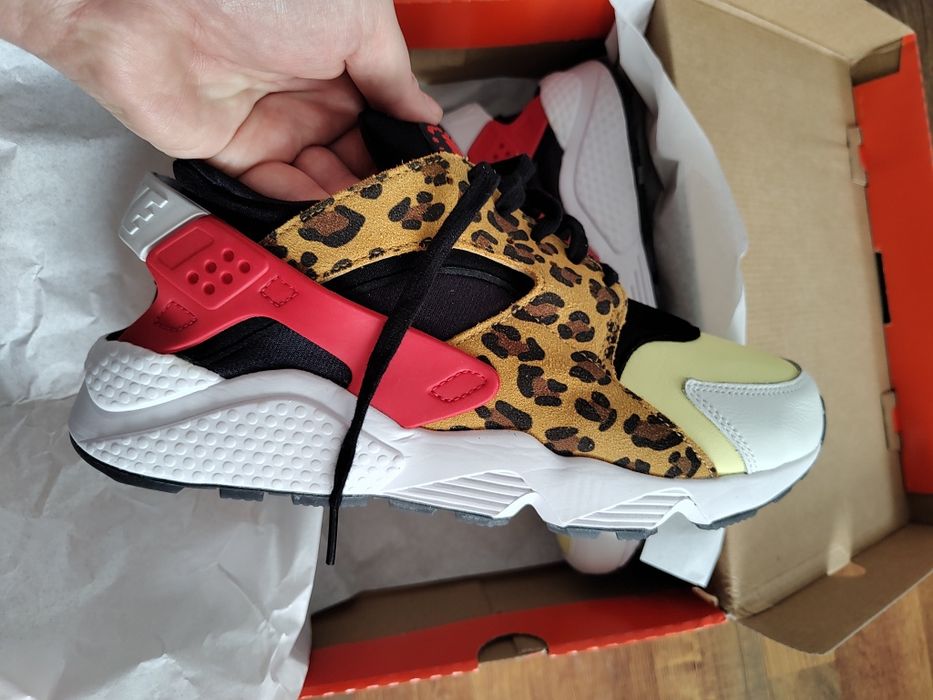 Nike Air Huarache SNKRS DAY