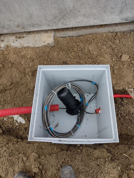 Servicii Profesionale Instalatii Retele Date (Fibra Optica si Cupru)Proiectare si Mentenanta