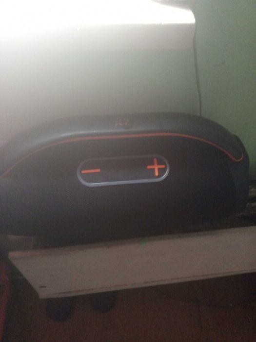 Колонка x7 новая. Продам.