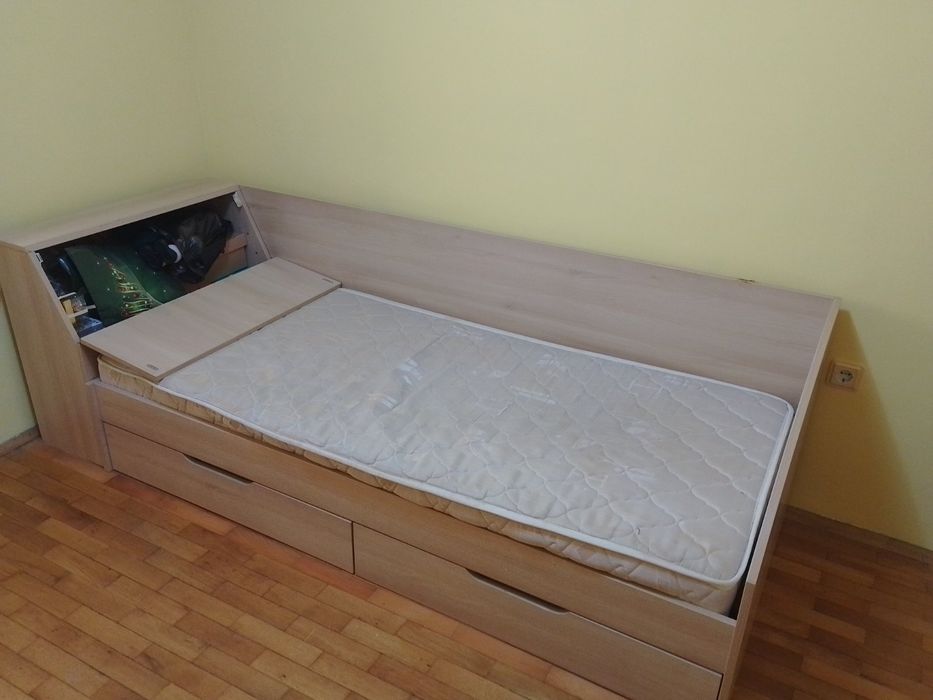 Легло единично, без матрак