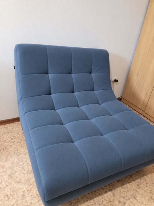 Продам новое большое мягкое кресло