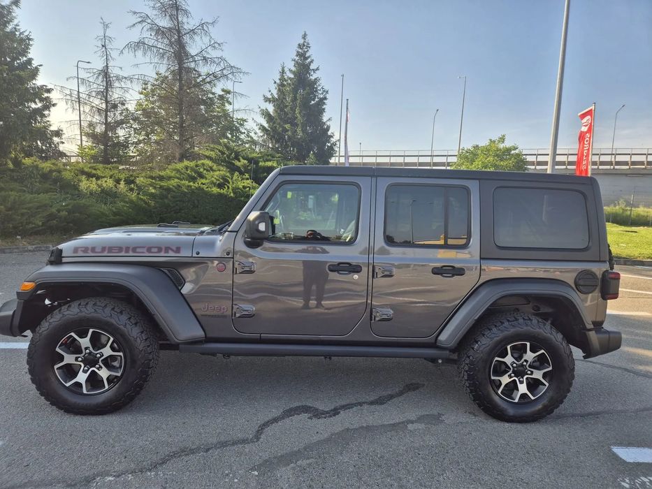 Jeep Wrangler Rubicon 4x4 cu diferential blocabil