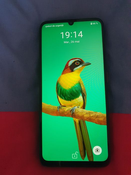 SCHIMB 3 telefoane pe un Samsung sau iph mai bun