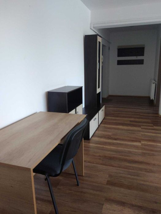 Inchiriez apartament 2 camere zona Profesor Ioan Rus langa primarie