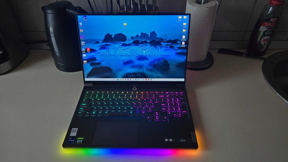 Lenovo Legion 7i, i9-12900HX, RTX 3080 Ti 16GB, RAM 32 Gb , SSD 2 Gb