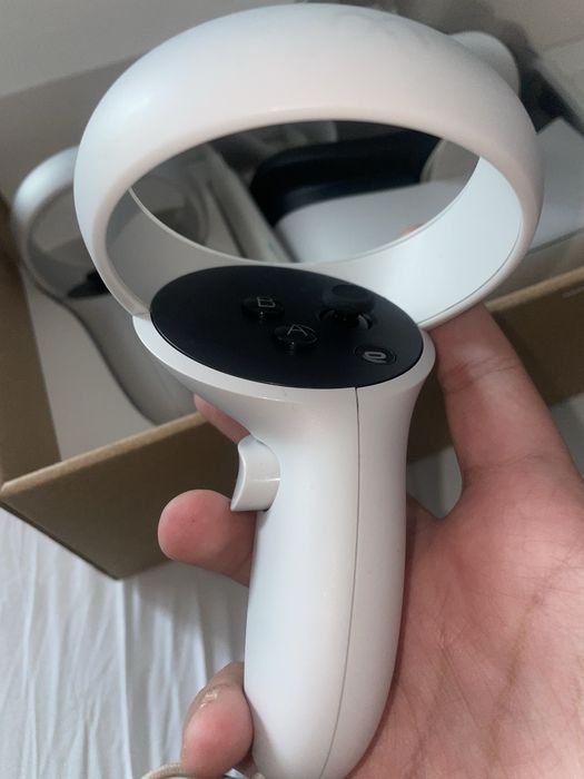 Meta/Oculus Quest 2 de vanzare.