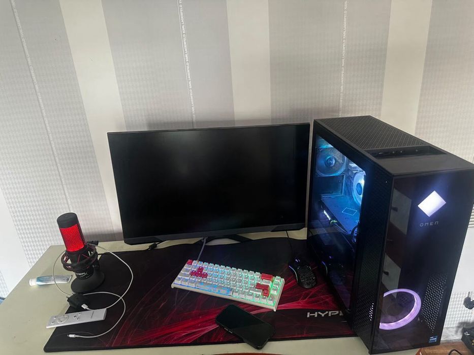 Продава се геймърски комптър