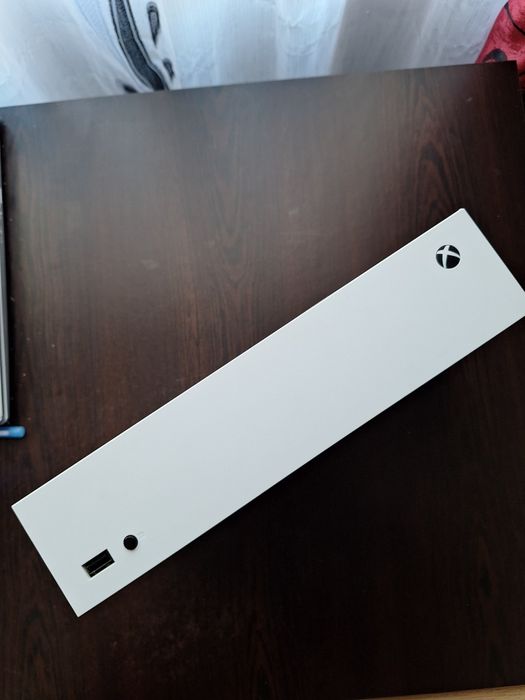 Xbox Series S + Controller in stare perfecta