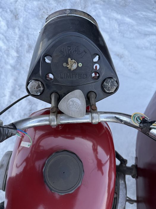 Продам мотоцикл урал