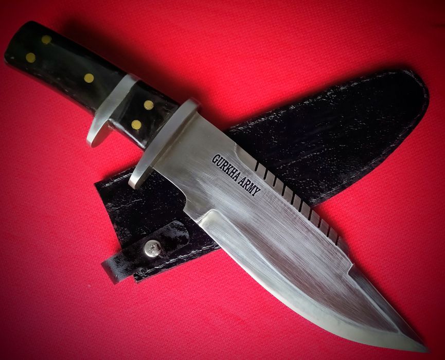 Cutit supravietuire Nepal-Gurkha