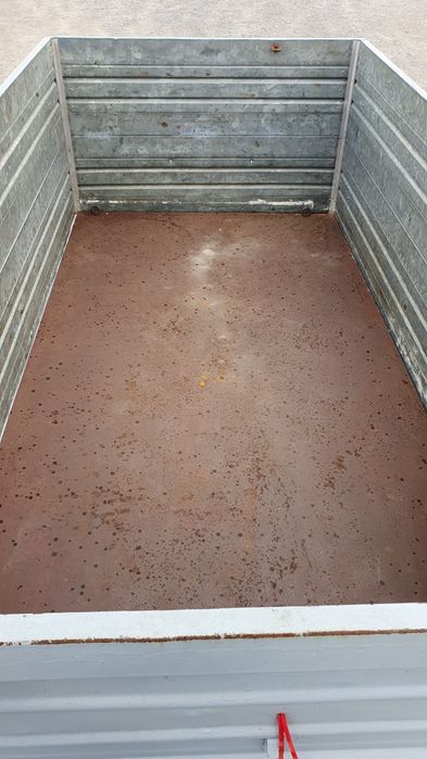•Vînd o remorcă HEİNEMANN 1200 Kg reclasificată la 750 Kg•