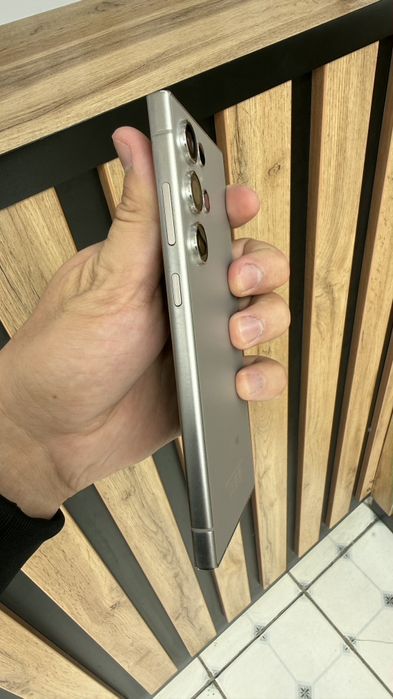 Samsung Galaxy S 24 ultra