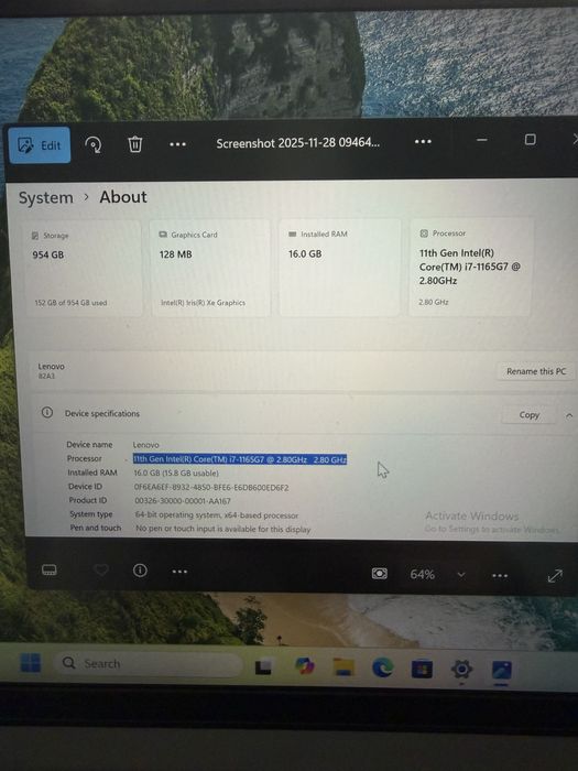 Lenovo 11th generation i7 16 GB RAM, 1 TB SSD (≈ 950 GB общо)