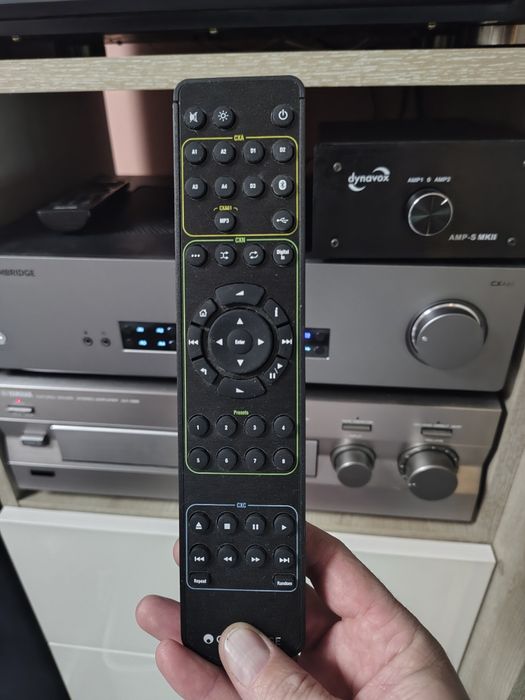 Vand  amplificator Cambridge CXA61