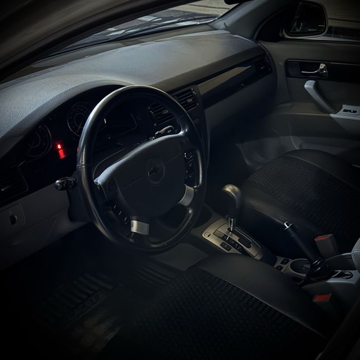 Gentra 2022 г. (summit white) последняя позиция.