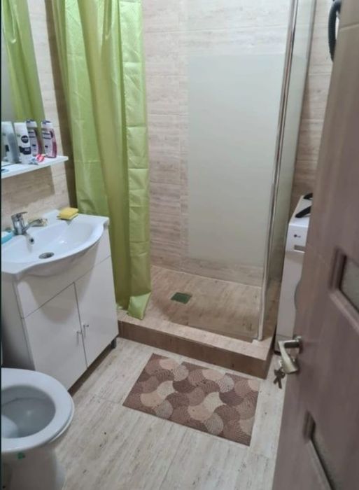 Închiriez garsoniera bloc nou 1 Mai