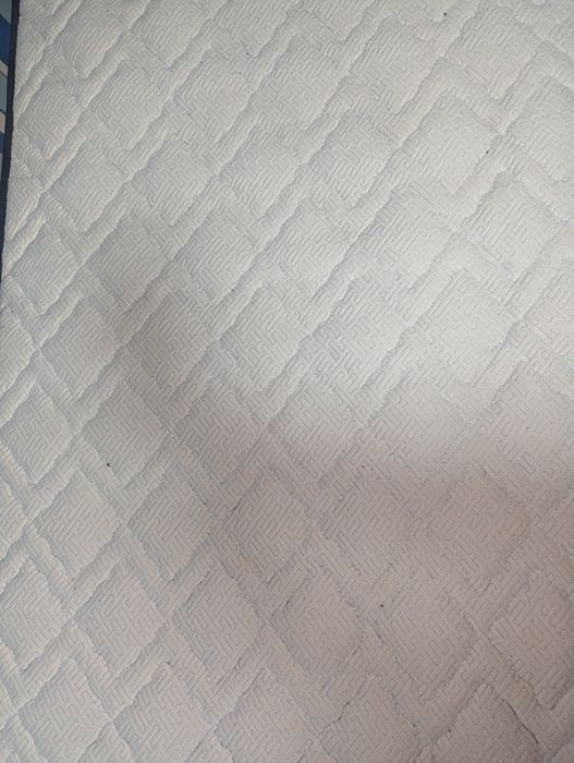 Продам односпальную кровать