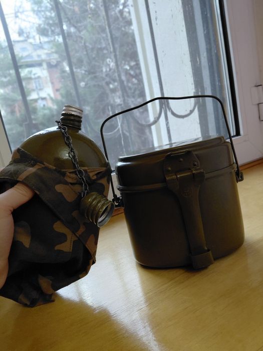 Армейский котелок армейская фляга