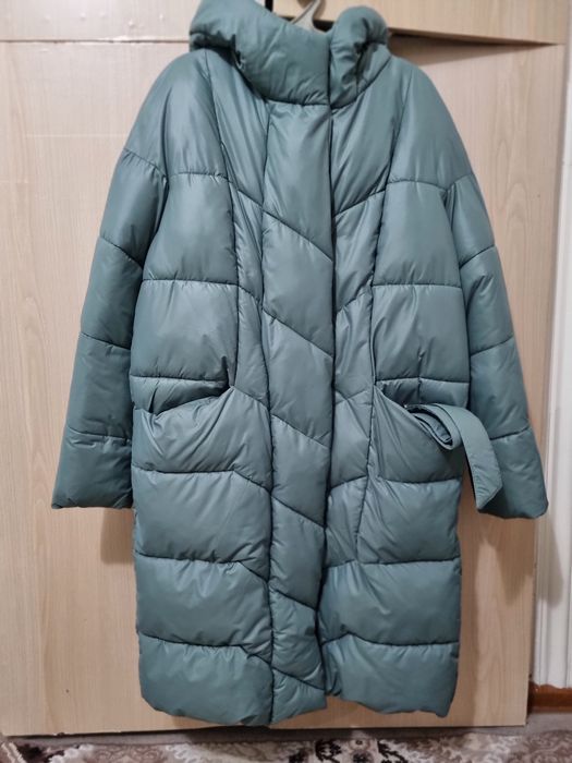 Куртка пальто цвета хакки