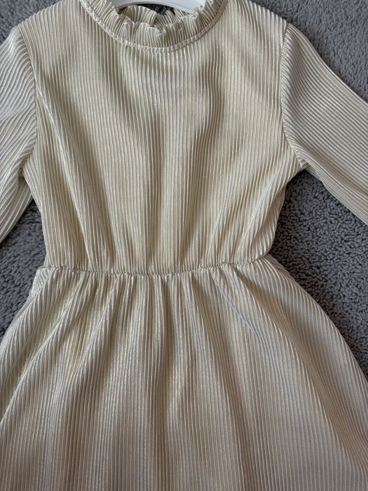 Рокля Okaidi 110 размер