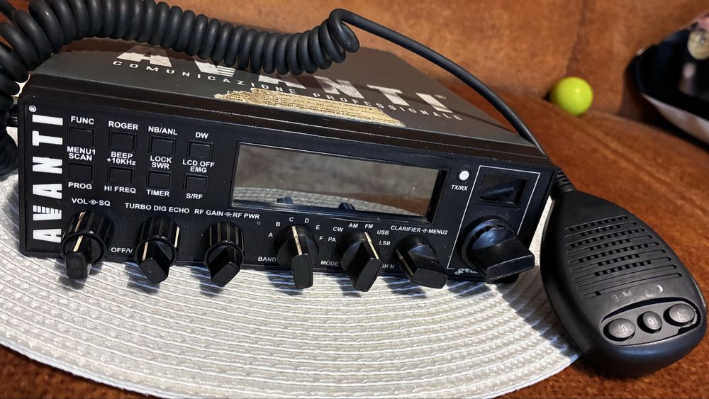 Statie Radio Avanti Grande AM-FM-SSB-CW-PA Turbo Digital Echo 45W