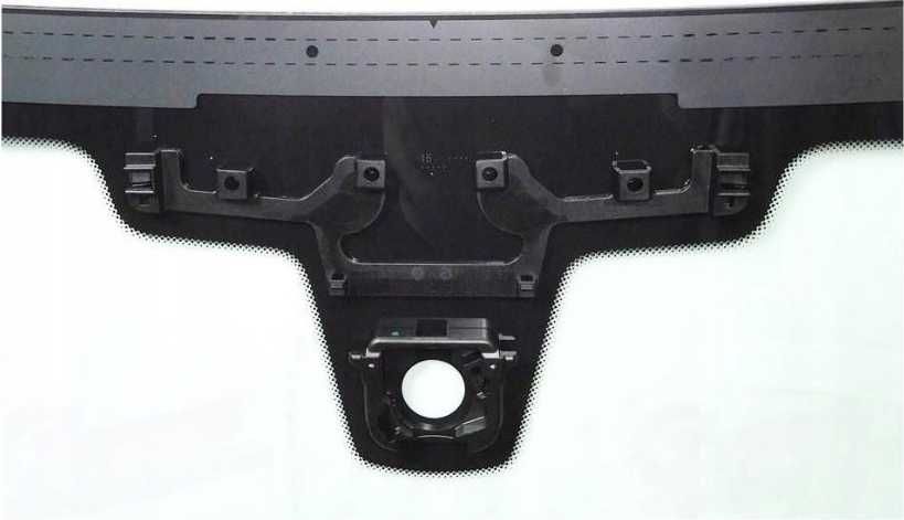 Предно стъкло BMW 7 G11/G12 2015+