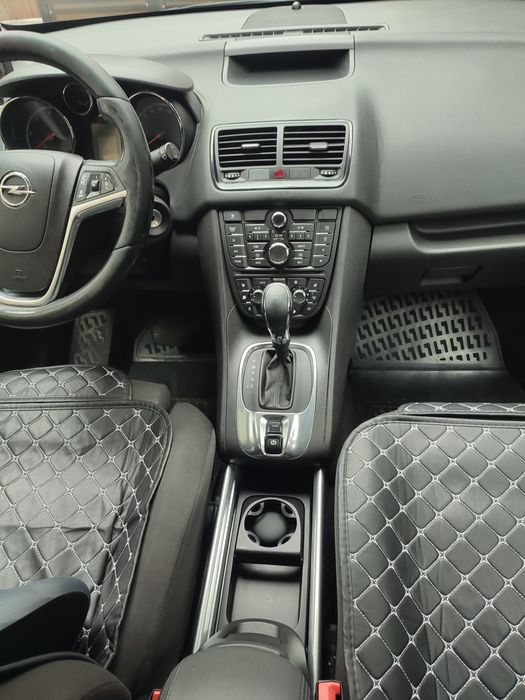 Opel Meriva 1, 7 cdti , automat / 2012