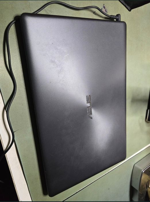 Laptop Asus i5 nvidia 720m