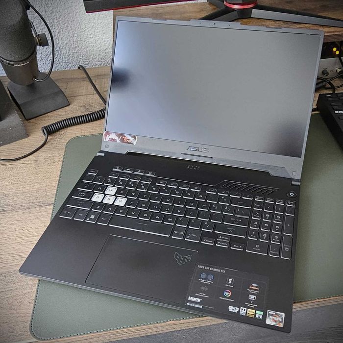 Laptop Gaming ASUS TUF A15 - AMD Ryzen 7 6800HS, RTX 3050 4GB, 1TB