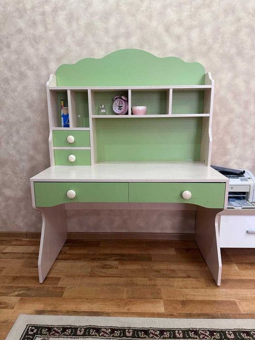 двухъярусный кровать