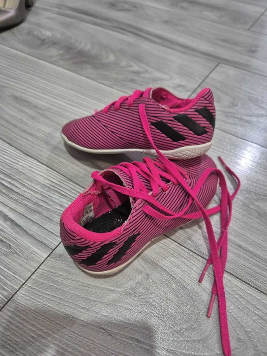 Ghete sport Adidas Nemezis