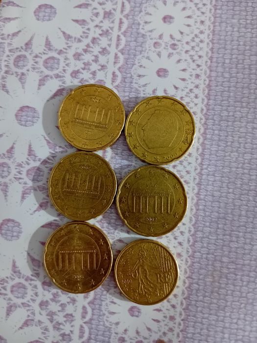 Vând monede de colecție foarte rare