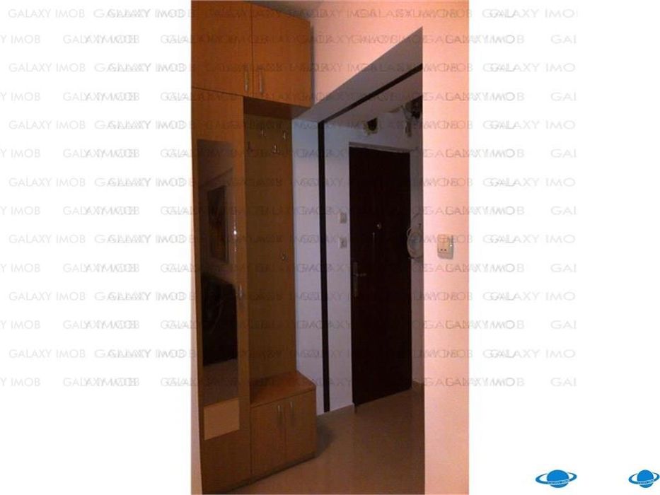 Inchiriere Apartament Cu 3 Camere Piata Romana 650 Euro