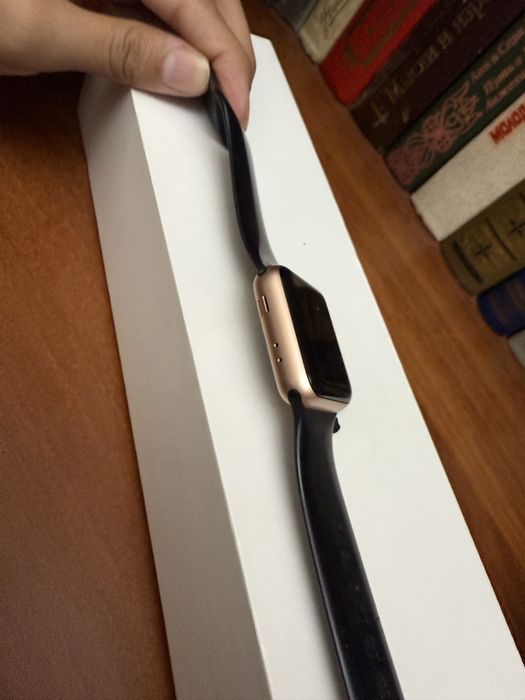 Продается apple watch 3- 38mm