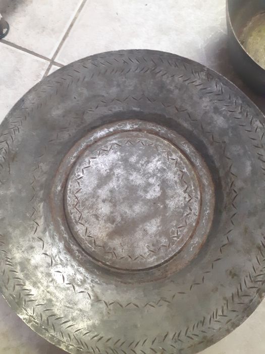 Три различни гарафи за алкохол и меден лот 6 части