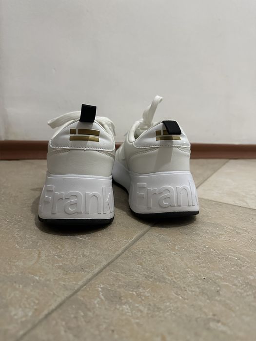 D Franklin Low court сникърси