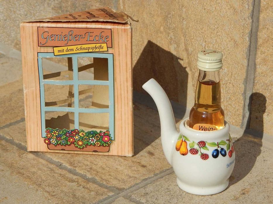 Pipa shot / Schnapspfeifle pahar portelan cu mostra si ambalaj