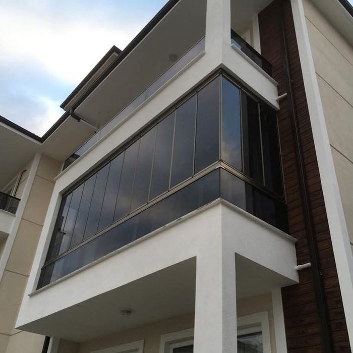 Безпрофилно Остъкляване