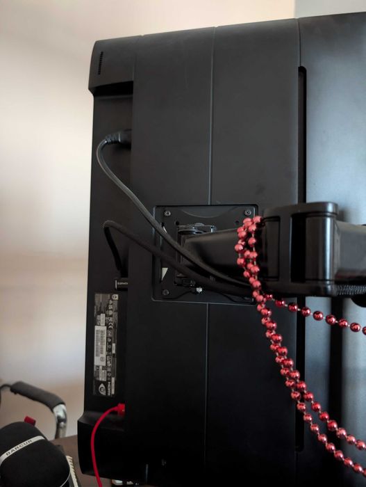 Philips B Line 272B1G/00 LED display