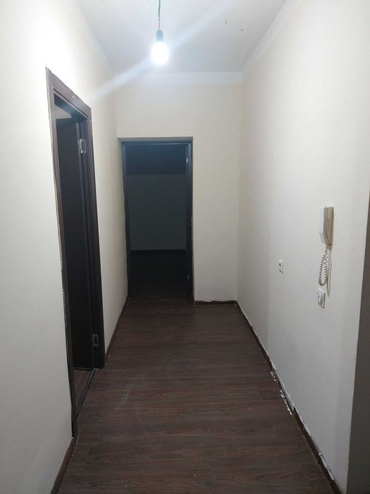 2 хоналик квартира 3-каватдан сотилади.Ор:7-мкр