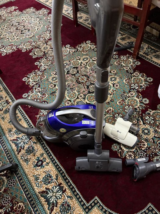 Пылесос LG из Вьетнама