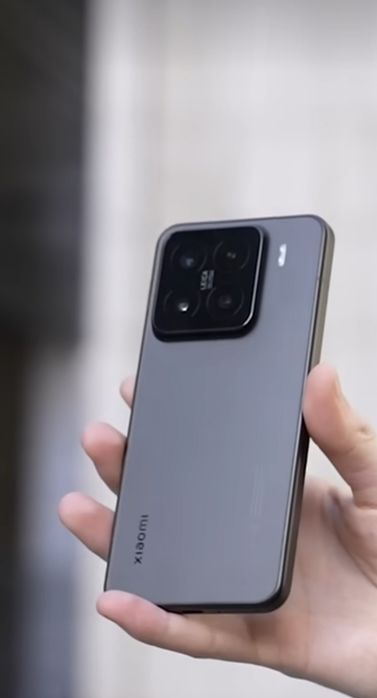 Xiaomi 15 global 512gb 2sim+esim.
