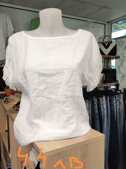 Дамски тениски и блузи