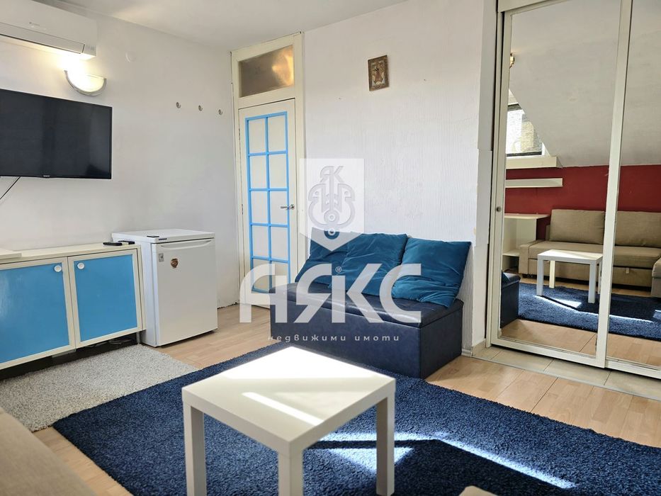 Дава се под наем Едностаен апартамент в София, Център - 30 кв.м за 408 € - Снимка #5