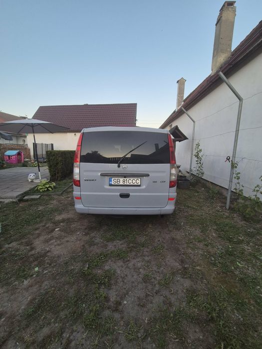 Mercedes Vito 8+1 locuri