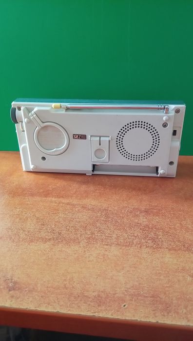 SONY ICF-32 4-бандово преносимо радио Внос от Англия