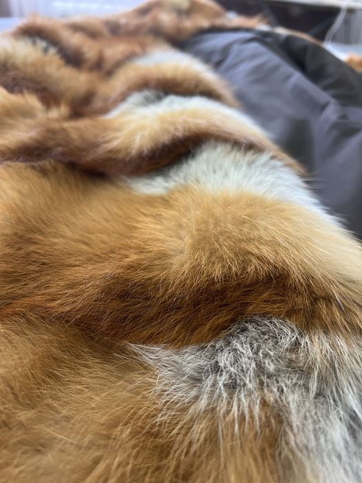 Шуба лисья натуральная