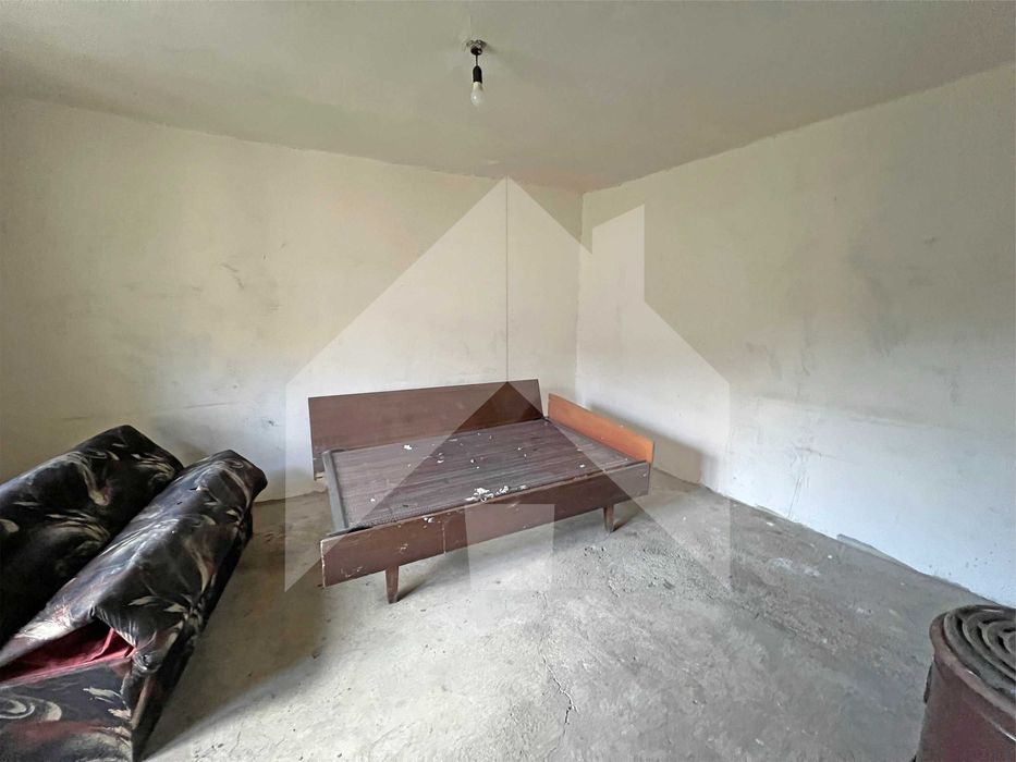 Продава се Къща в Нови пазар - 80 кв.м за 255 €/кв.м - Снимка #12